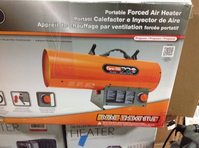 lot 102 image: Dyna-Glo Pro  125K BTU Forced Air LP Gas Portable Heater  in good conditions