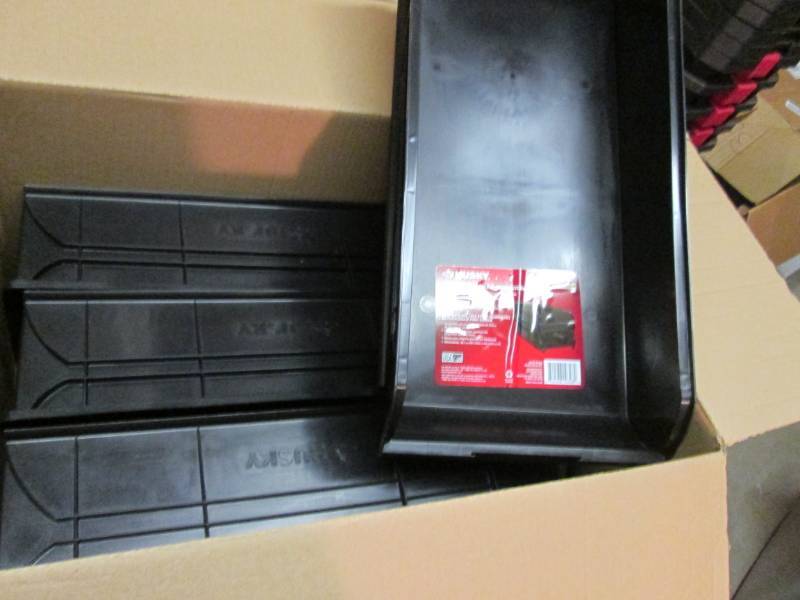 lot 13 image: Lot of 4 Husky X-Large Stackable Ga...