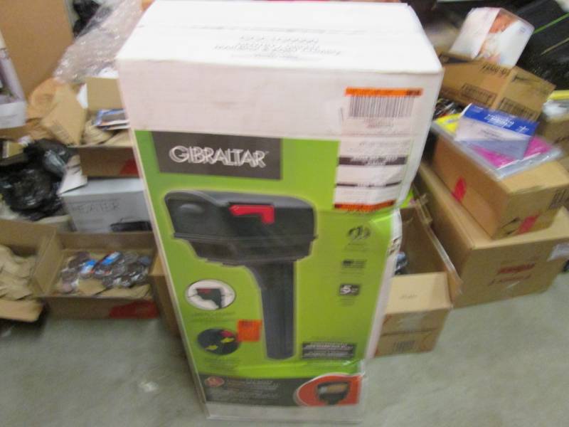 lot 24 image: Gibraltar Mailboxes Gentry Plastic ...