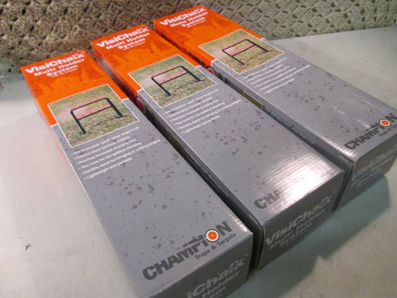 lot 120 image: 3 Champion Traps and Targets VisiCh...