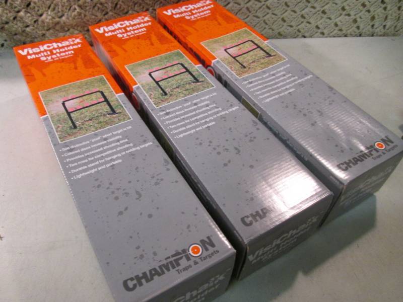 lot 121 image: 3 Champion Traps and Targets VisiCh...