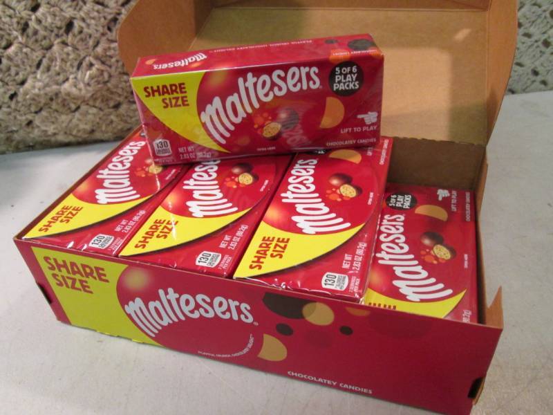 lot 268 image: Box with 8 Share Size Boxes of Malt...