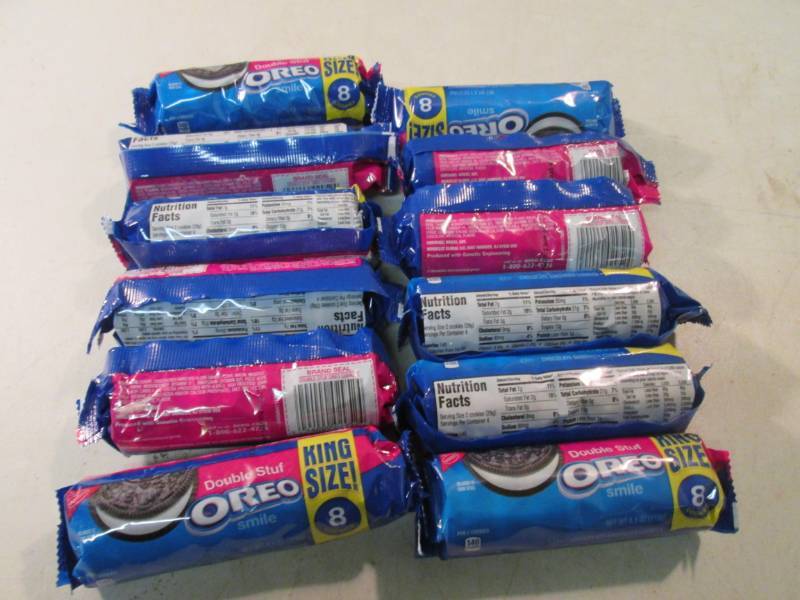 lot 289 image: 12 Packs of Double Stuf Oreo Cookie...