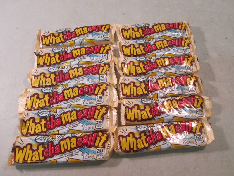 lot 296 image: 12 Whatchamacollit Candy Bars Best ...