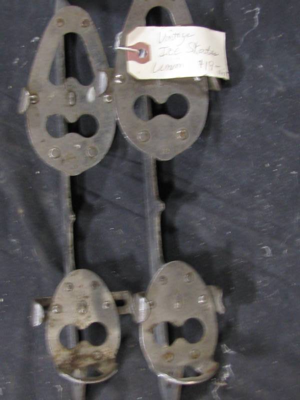 Antique Ice Skates