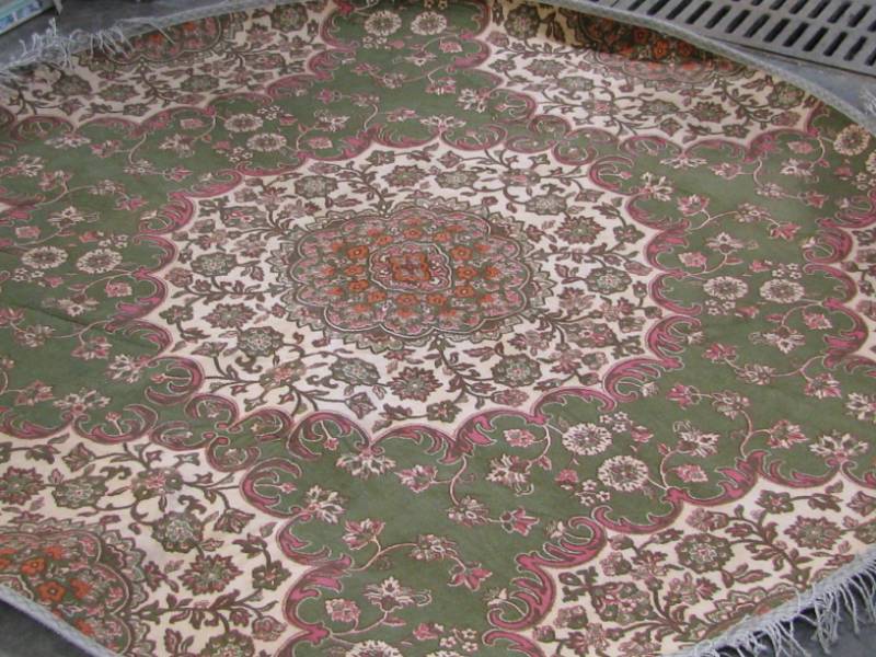 Round Rug