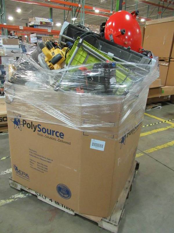 lot 26 image: WHOLESALE PALLET OF RETURNS - HAND AND POWER TOOLS