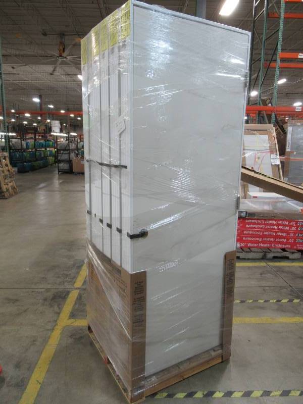 lot 42 image: Pallet of 6 Masonite 30 X 80 LH Swing Interior Hollow Core Doors, Single Bore, Satin Nickle Hinges. 604779