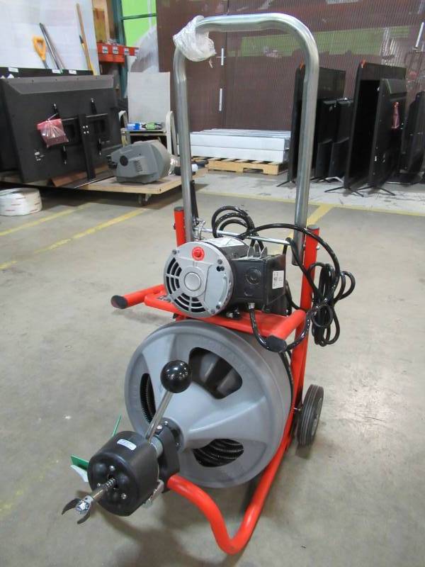 lot 57 image: RIDGID 115-Volt K-400AF AUTOFEED Drum Machine with C-45 12 in. Integral Wound Cable 27013