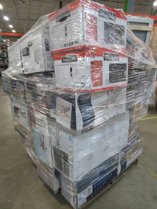 lot 92 image: WHOLESALE MIXED PALLET OF RETURNS - CEILING FANS & SMALL APPLIANCES
