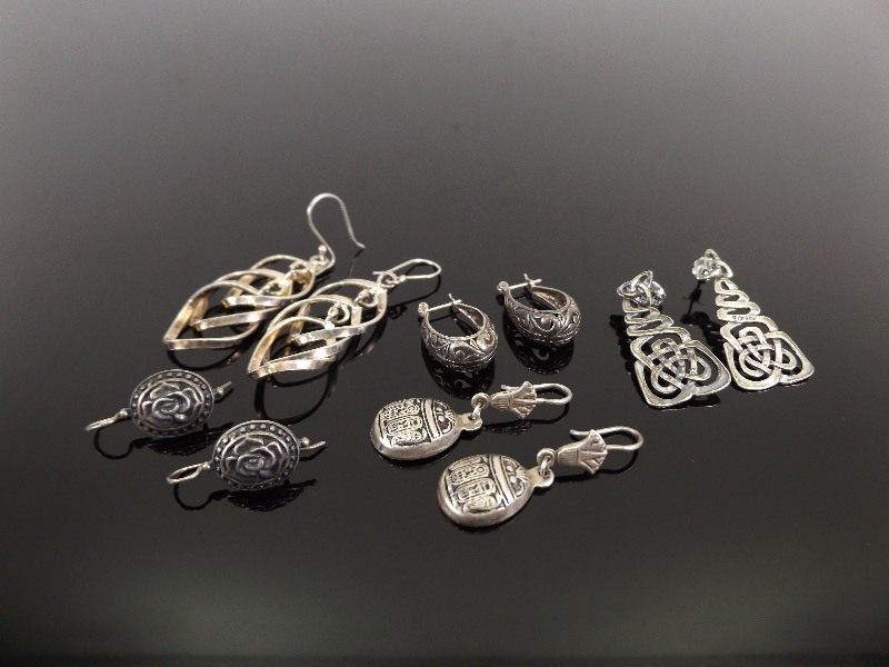 5 Pairs of .925 Sterling Silver Earring Sets