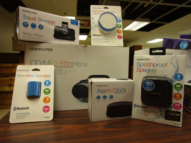lot 313 image: BOOMBOX BUNDLE