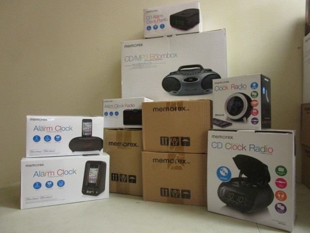 lot 334 image: RESELLERS DELIGHT BUNDLE