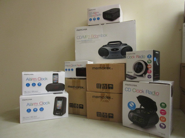 lot 335 image: RESELLERS DELIGHT BUNDLE