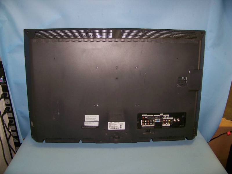 lot 12 image: 40, Samsung, Full HD (1080p), LCD, HDTV  Television