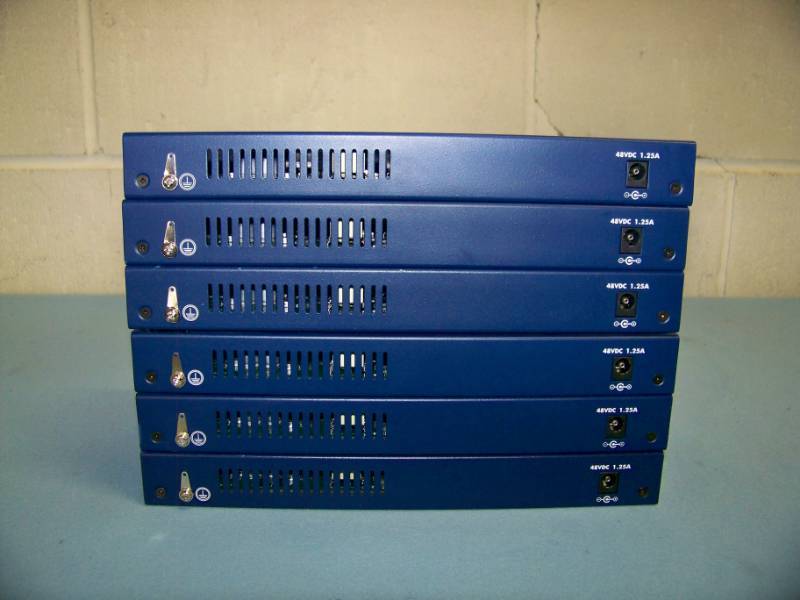 lot 48 image: (6) NetGear, 8-Port, 10100 Mbps, ProSafe Switches with POE