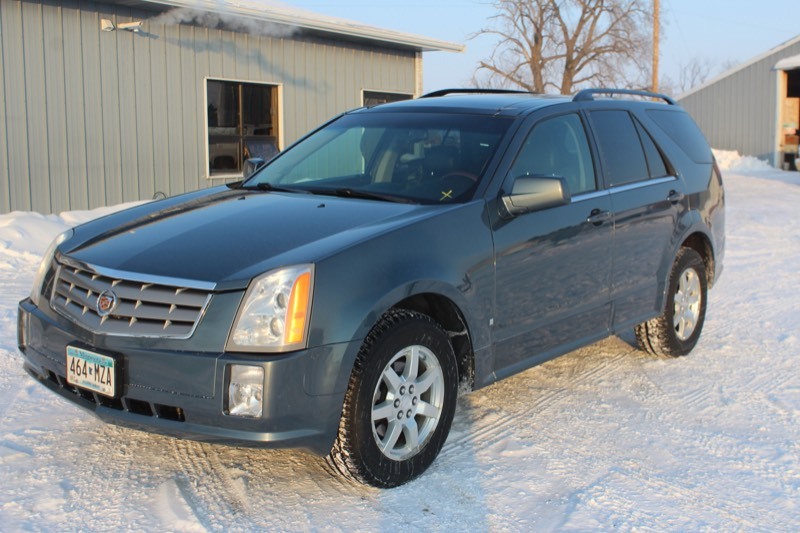 2006 Cadillac SRX - 114,948 Miles - 7 Passenger -