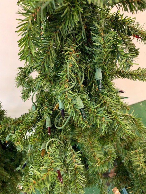 lot 46 image: Set of 4 Pre-lit Artificial Tree
