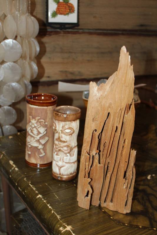 lot 199 image: Decorative Wood, Glass Table Dcor