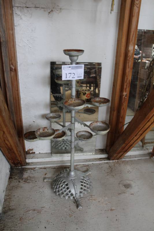 lot 172 image: Multi-tier Metal Plant Stand used for African Violets