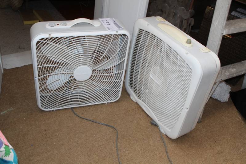 lot 233 image: Lakewood,Filter Box Floor Fans