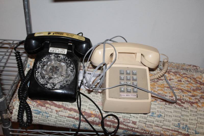 lot 391 image: Analog Rotary and Pushbutton Telephones