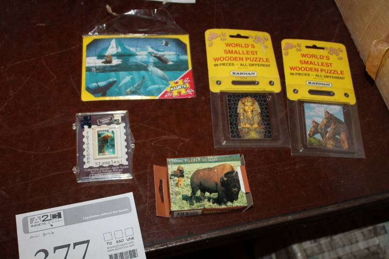 lot 377 image: Worlds Smallest Wooden Puzzles, Mini Puzzels - Bison, Submarine, Horses, King Tut