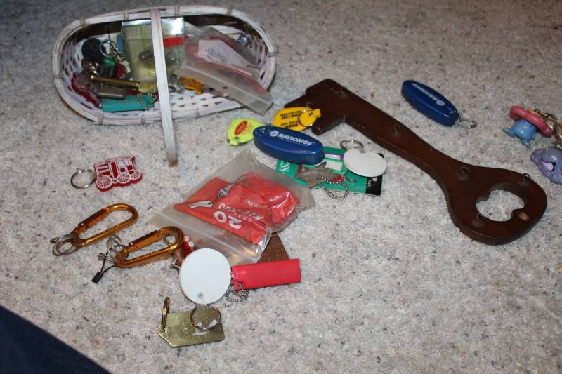 lot 427 image: Key Chains, Key Tags