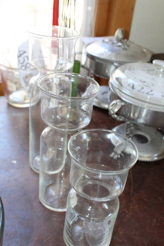 lot 463 image: Glass Pitchers