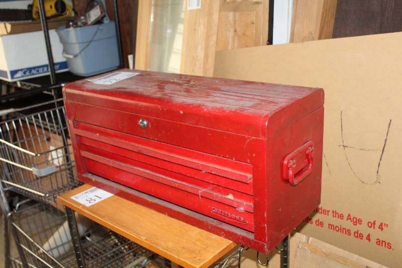 lot 72 image: Craftsman 2-Drawer Tool Chest