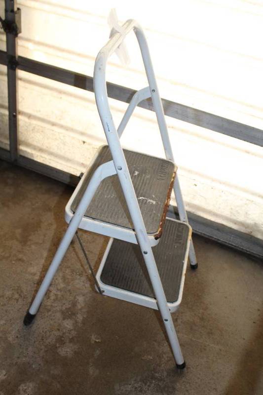 lot 97 image: 2-Step Step Ladder