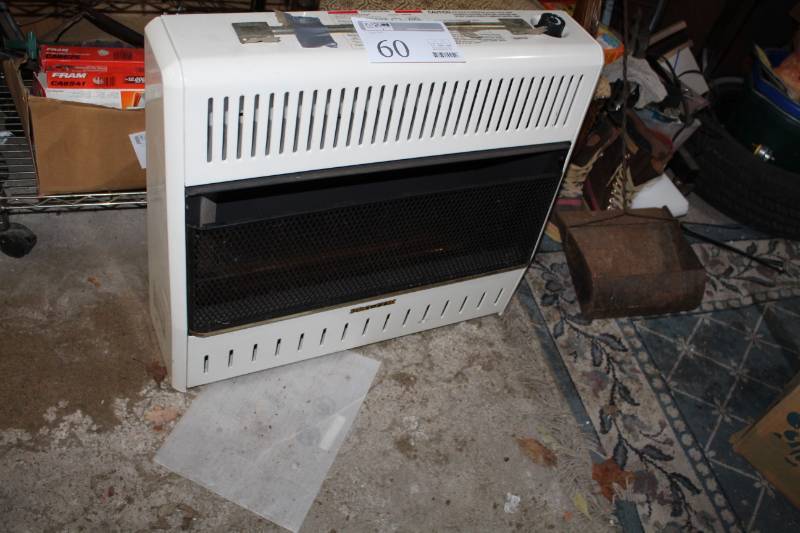 lot 60 image: Pro-Com Portable Space Heater