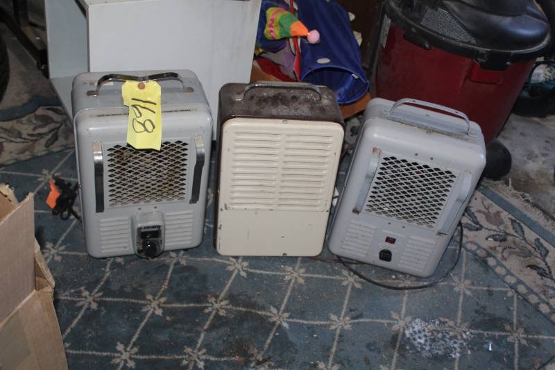 lot 62 image: Lakewood,Titan 1500W Space Heaters