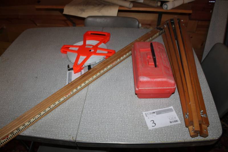 lot 3 image: David White Sight Level LP6-20, Surveyor Tools, Plump 300 Tape, Carry Case