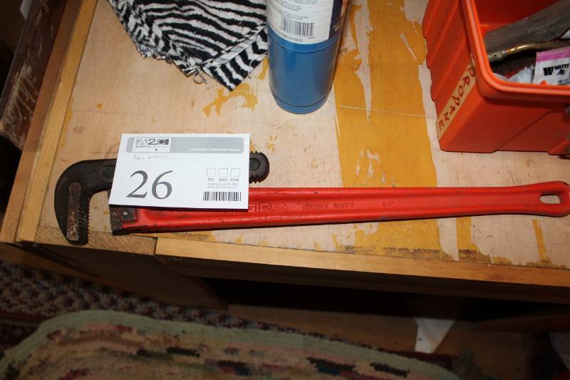 lot 26 image: Ridgid 24in. Heavy Duty Pipe Wrench