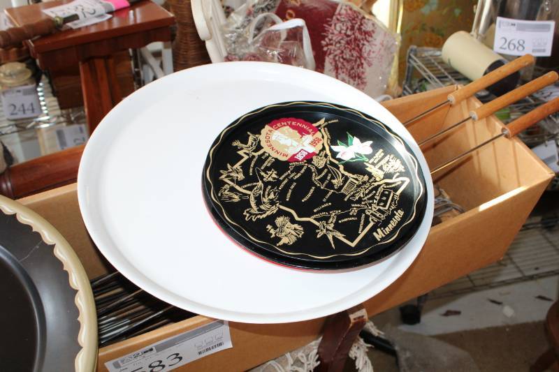 lot 587 image: Decorative Serving Trays, Plates