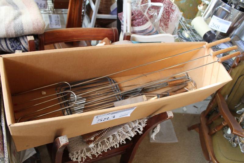 lot 583 image: Fire Pit Grill Set, Griddles