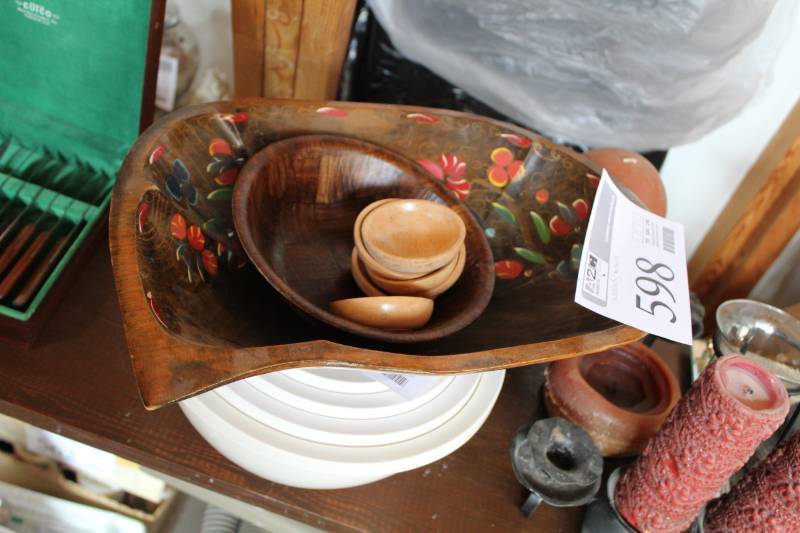 lot 598 image: Wood Serving Tray, Wood Serving Bowl, Wood Bowls