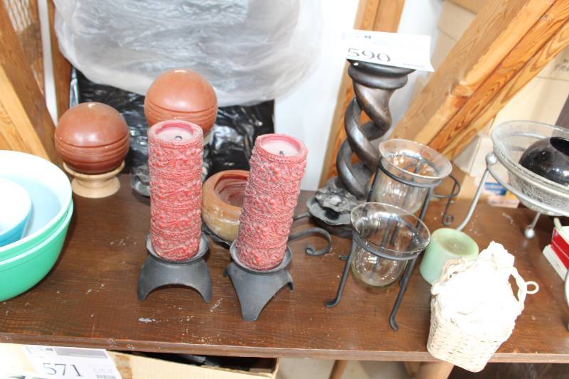 lot 590 image: Candleholders