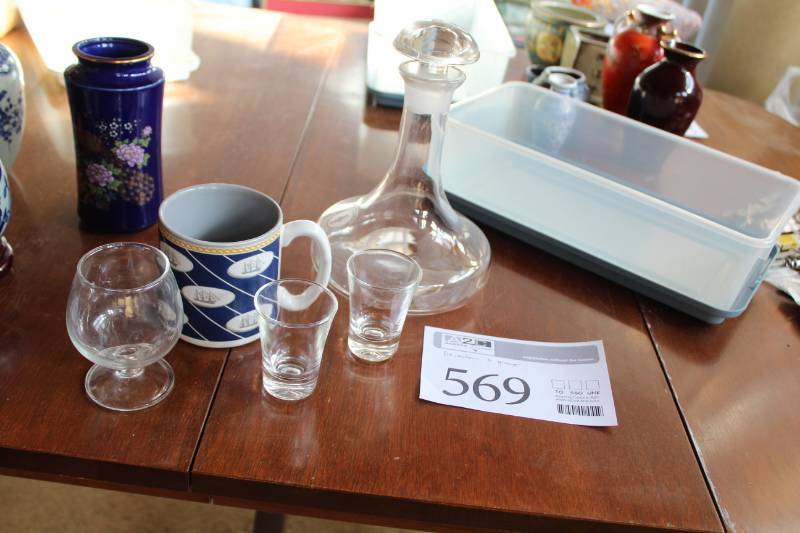 lot 569 image: Americas Cup 1987 Glass Wine Decanter, Shot Glasses, Brandy Glass, Ceramic Coffee Mug