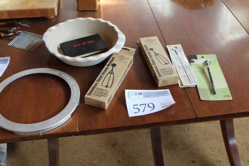lot 579 image: Baking Set - Stainless Steel Scoop, Cake Tester, Thermometer, Cake Ring, And More