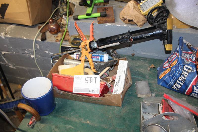 lot 145 image: Drywall Tools