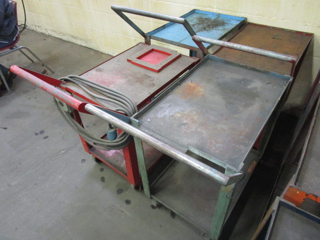 STEEL CARTS WITH HANDLES