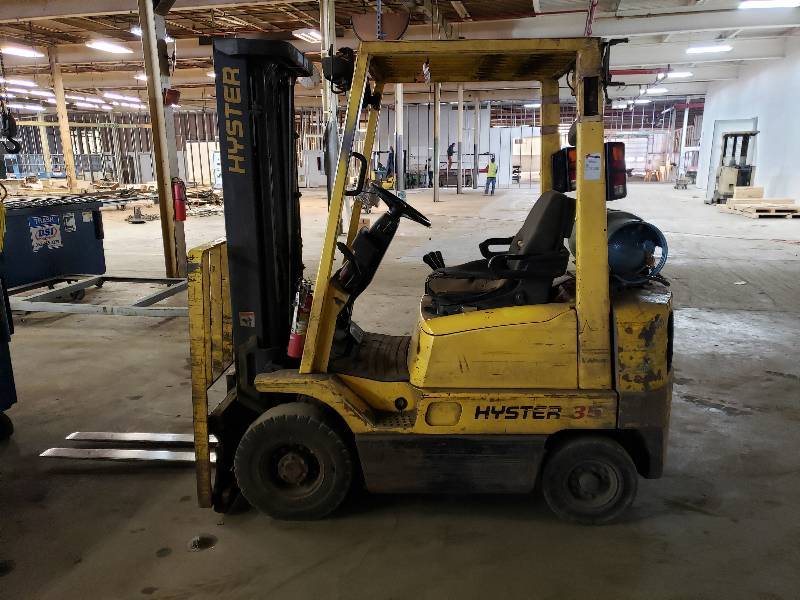 HYSTER LP FORKLIFT