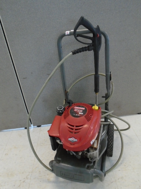 lot 16 image: Craftsman Power Washer