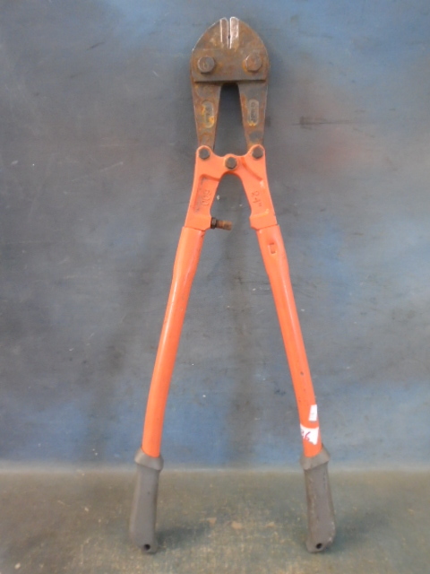 lot 36 image: 24 Cutters