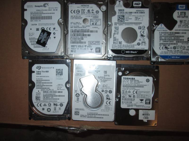 lot 304 image: Lot of 6 Mini HD untested see pictu...