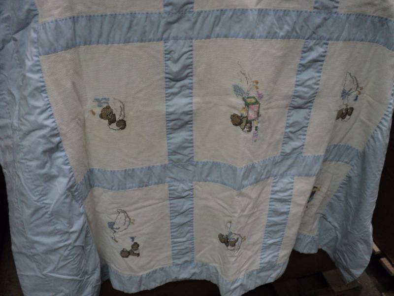 lot 13 image: Cross Stitch Baby Blanket 29 x 45...