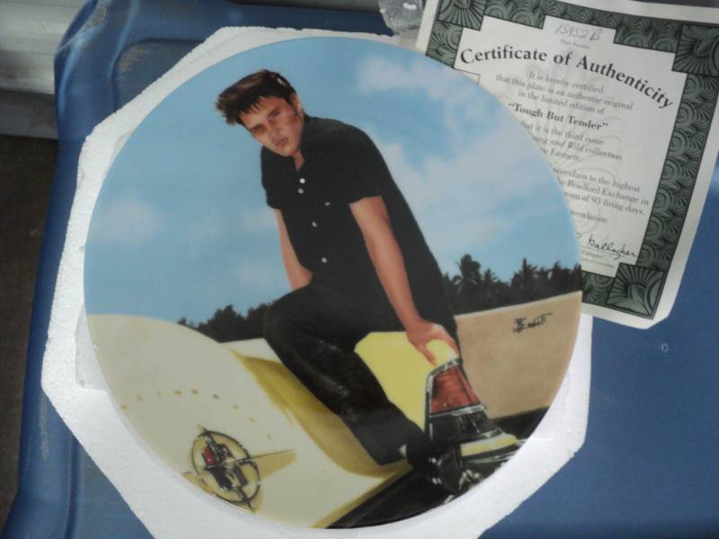 lot 16 image: 4 Elvis Plates...