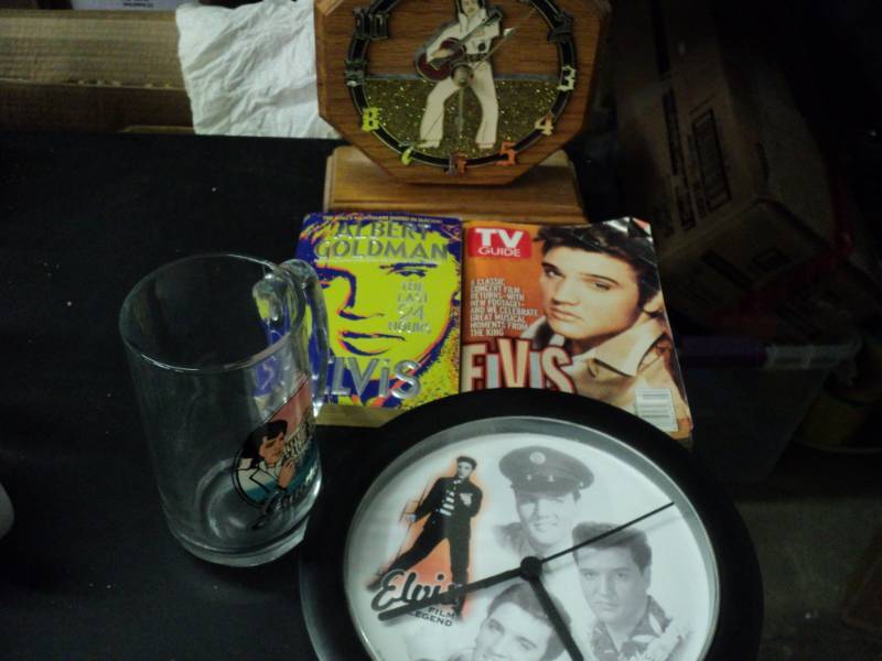 lot 26 image: Elvis Clocks and Misc....